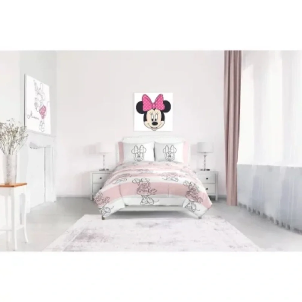 Minnie Mouse Licensed Kids 7-Piece Bed-in-a-Bag